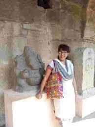 Dr Dolly Thomas